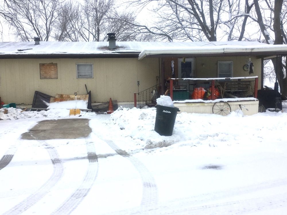 Villa Village: 2404 N 8th St, Red Oak, IA 51566